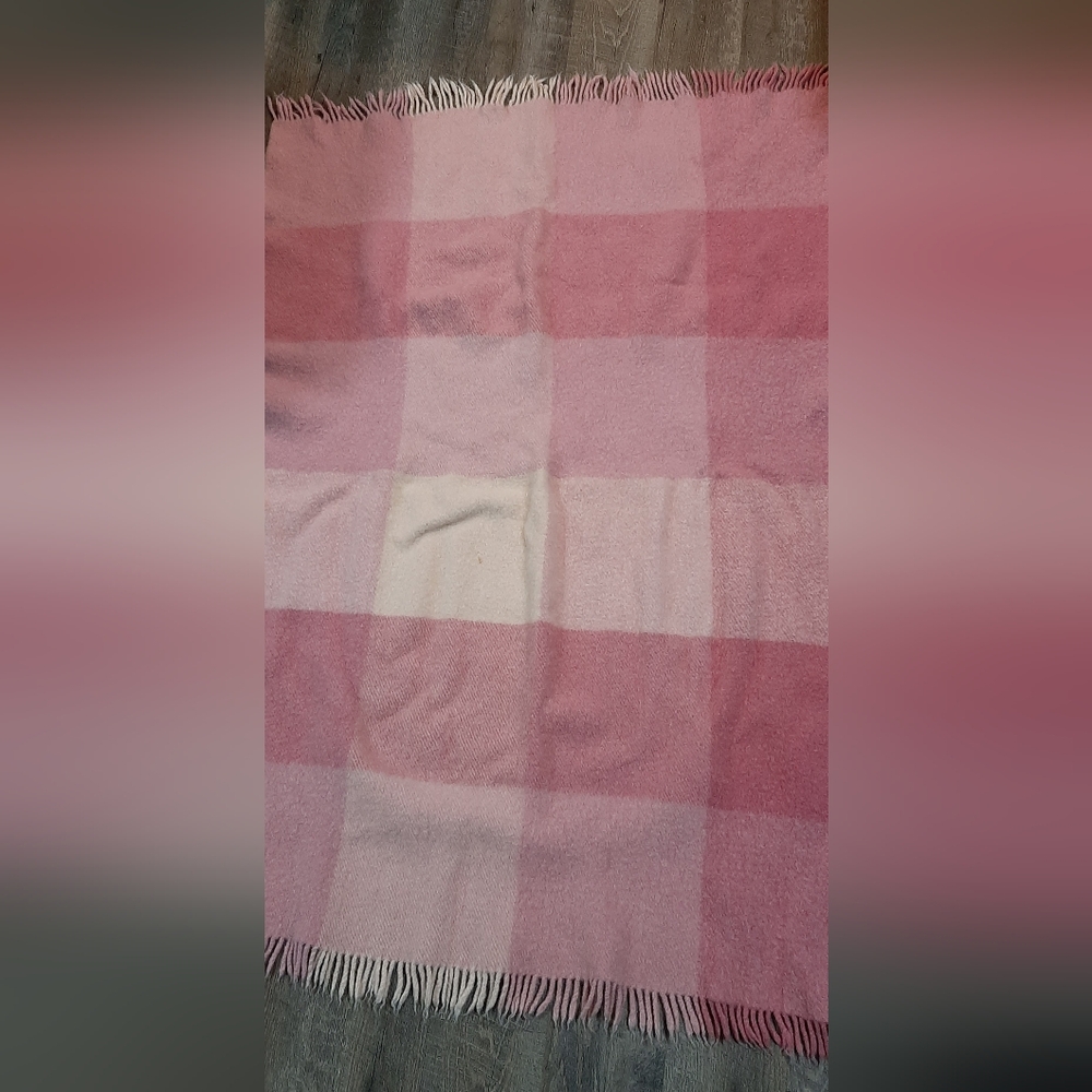 Vintage 90’s Ikea Throw Blanket PINK Checkered Wool Fringes Like New Washed